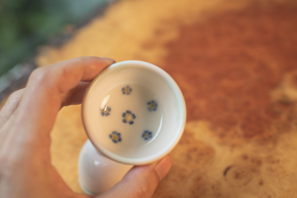 飘绿唐彩青花杯（戴佳威）