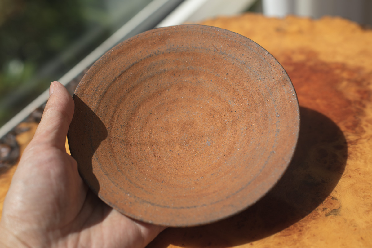 烧缔薄胎浅钵/盘 中(二阶堂明弘)