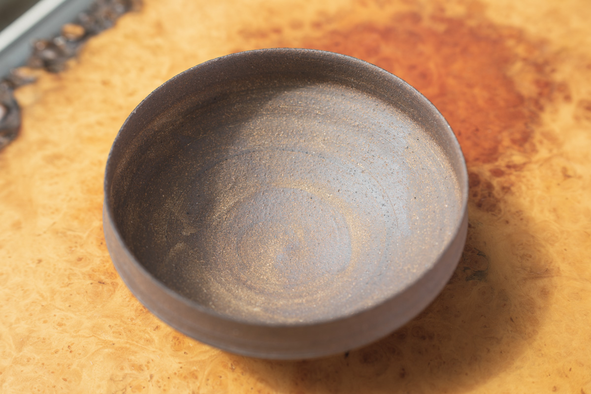 烧缔薄胎折边钵 中（二阶堂明弘）