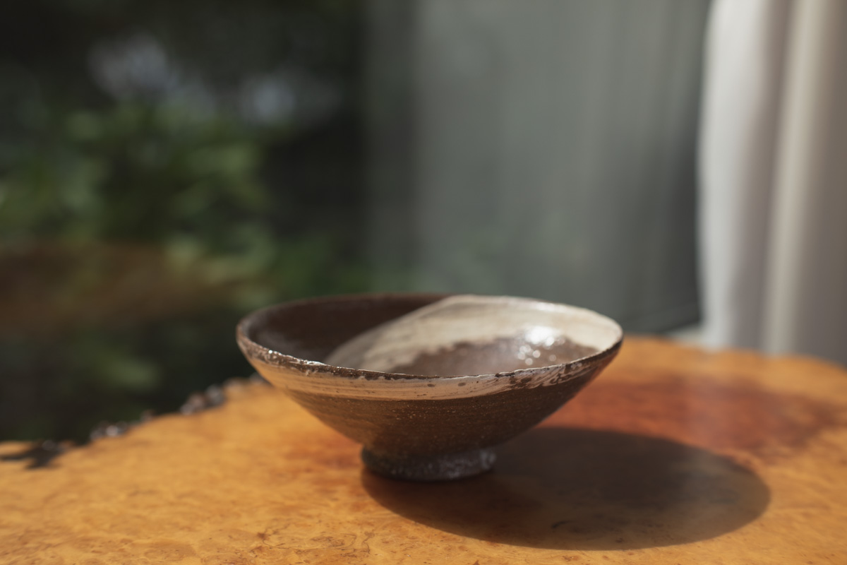 刷毛目茶碗(森冈嘉祥)
