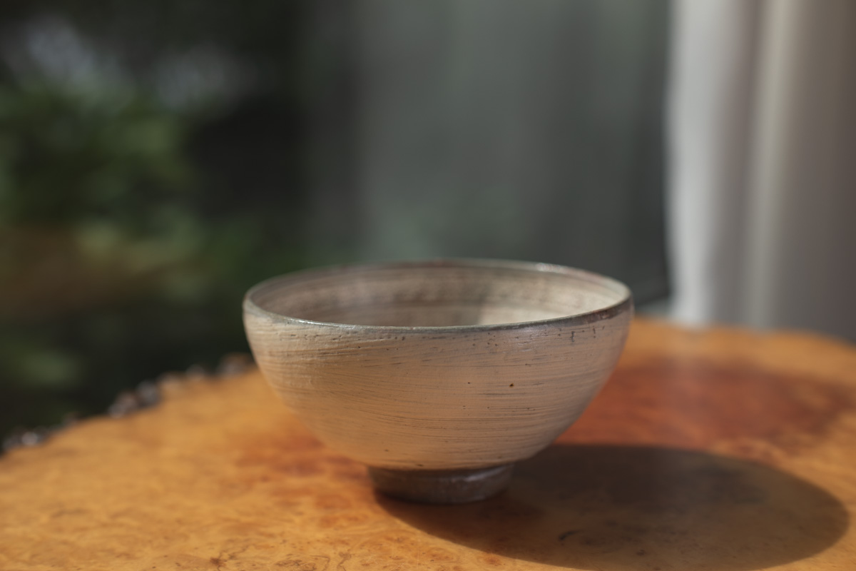 三岛刷毛纹碗(朴富元)