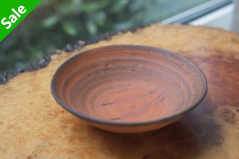 备前绯鞠纹中钵（柴冈祐太）