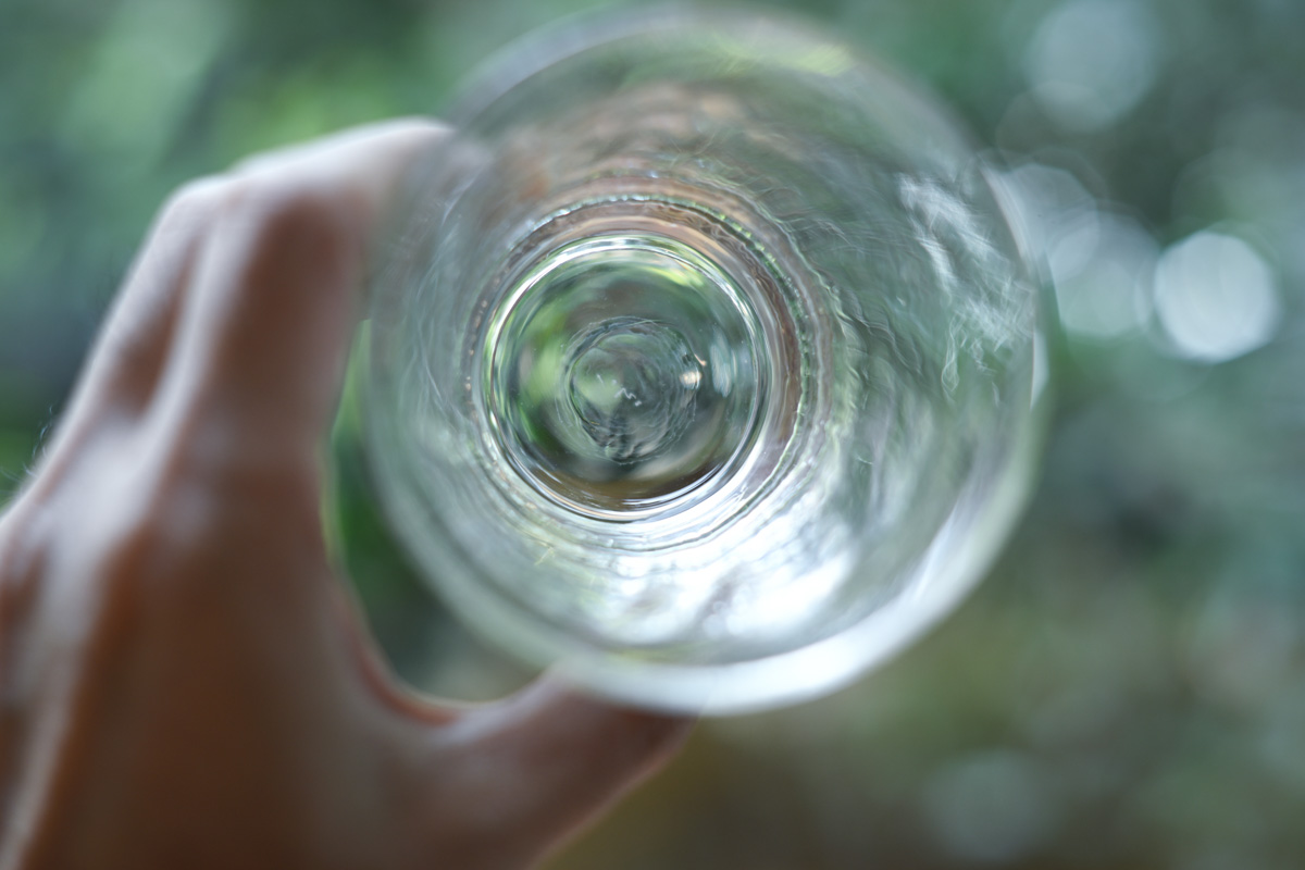高台玻璃杯（西山亮）